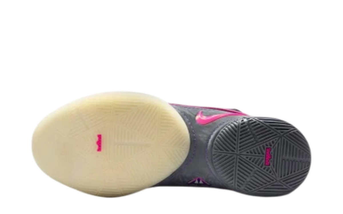 Nike LeBron 22 (Black/Fuchsia/Grey)