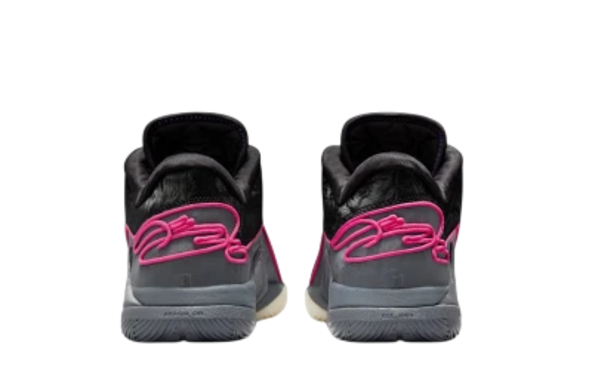 Nike LeBron 22 (Black/Fuchsia/Grey)