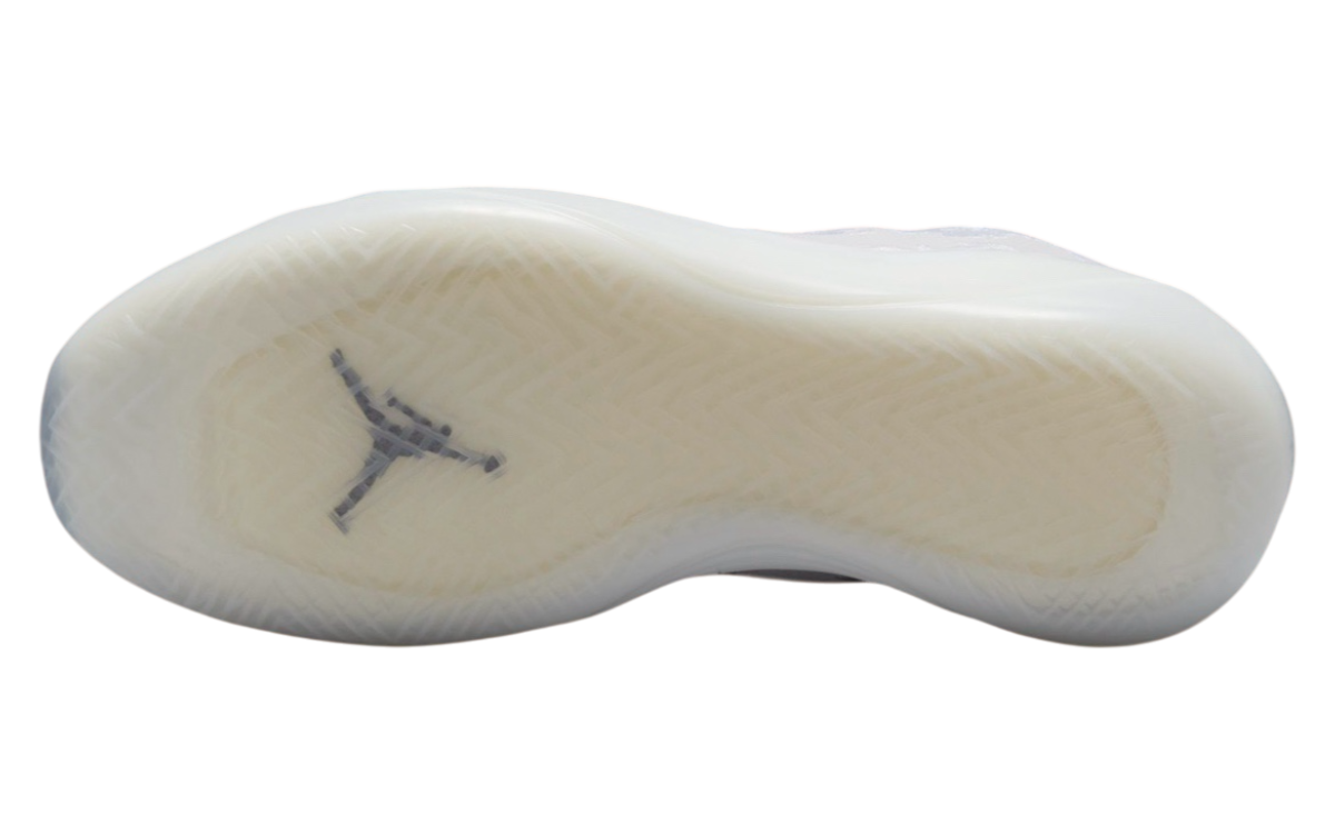 Air Jordan XXXIX (White/Powder Blue-Black)
