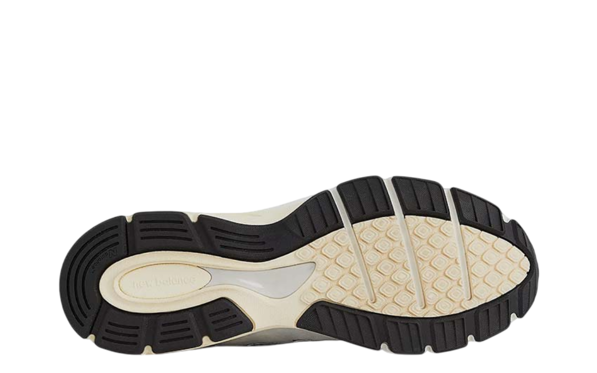 Womens New Balance 990v4 Made in USA (Grey/Black)