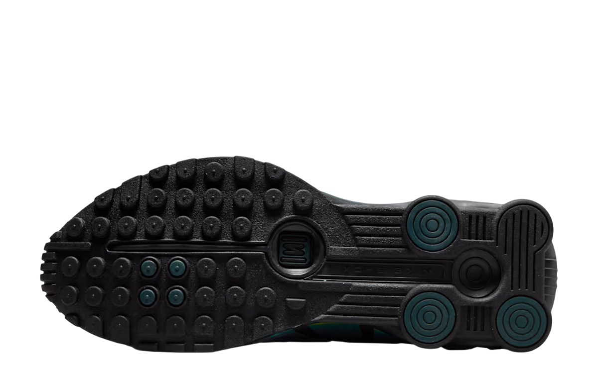 Nike Shox R4 SE (Black/Black-Seaweed)