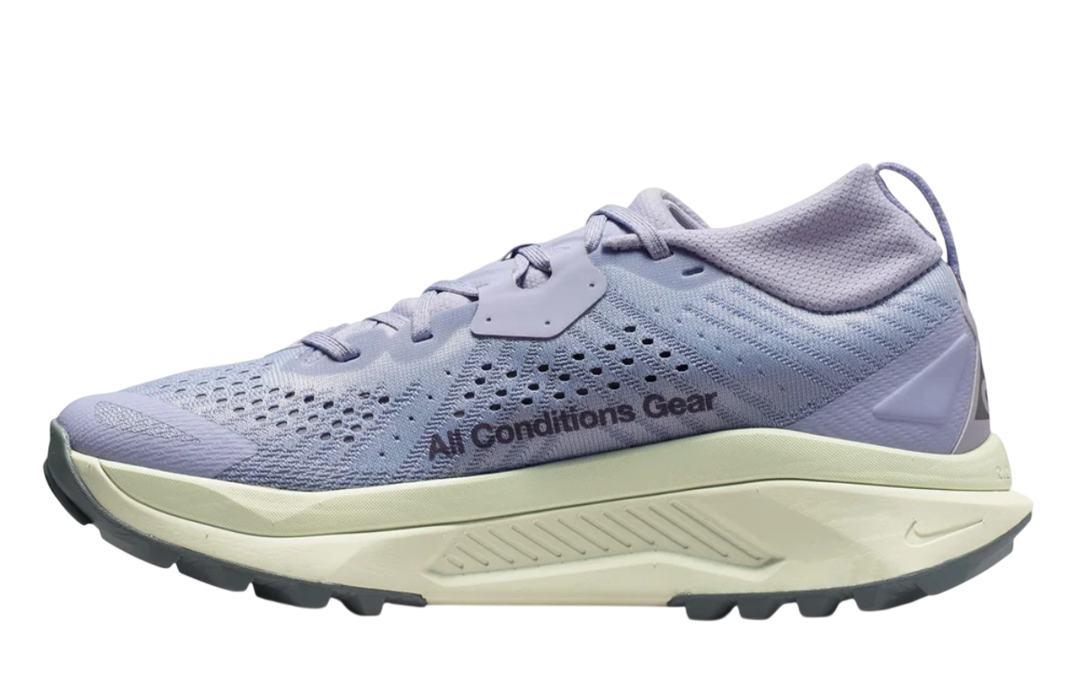 Womens Nike ACG Zegama Trail (Summit White/Black-Phantom)
