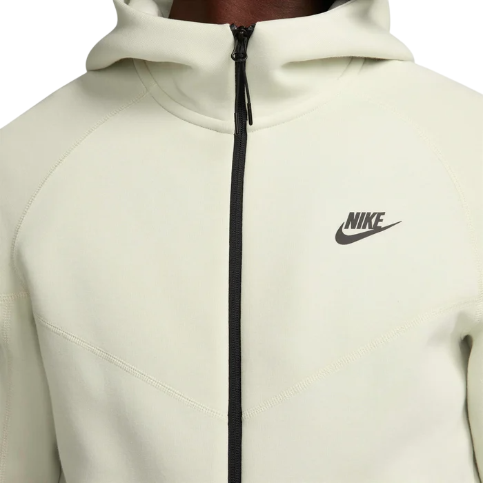 Nike Sportswear Tech Fleece Windrunner (Sea Glass/Black)
