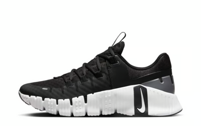 Womens Nike Free Metcon 5 (Black/White)
