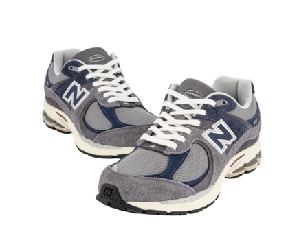 New Balance 2002R (Grey/Navy)