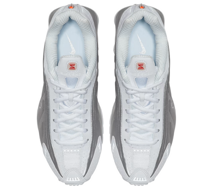 Womens Nike Shox R4 (White/Metallic Silver)