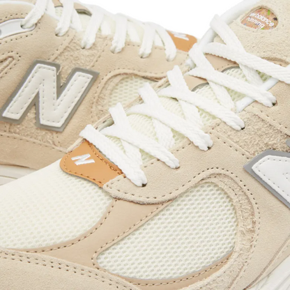 New Balance 2002R (Sandstone)
