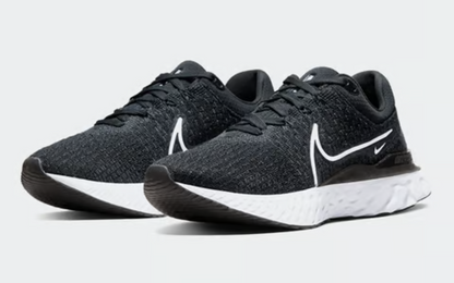 Womens Nike React Infinity Run FK 3 (Black/White)