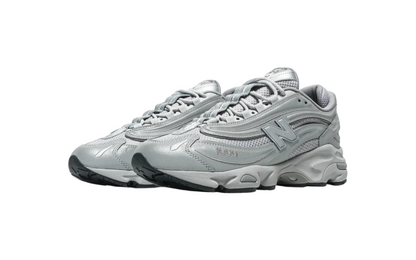 New Balance 1000 (Silver Metallic)