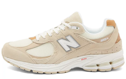 New Balance 2002R (Sandstone)