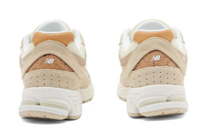 New Balance 2002R (Sandstone)