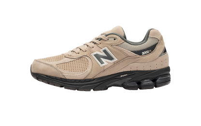 New Balance 2002R (Driftwood Black)