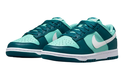 Womens Nike Dunk Low (Geode Teal)