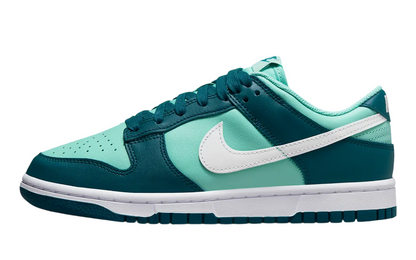 Womens Nike Dunk Low (Geode Teal)
