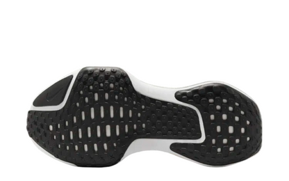 Nike ZoomX Invincible Run 3 WIDE (Black/White-Coconut Milk)