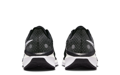 Nike Vomero 17 (Black/White)