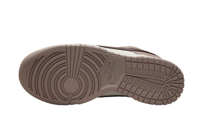 Womens Nike Dunk Low (Sail/Plum Eclipse)