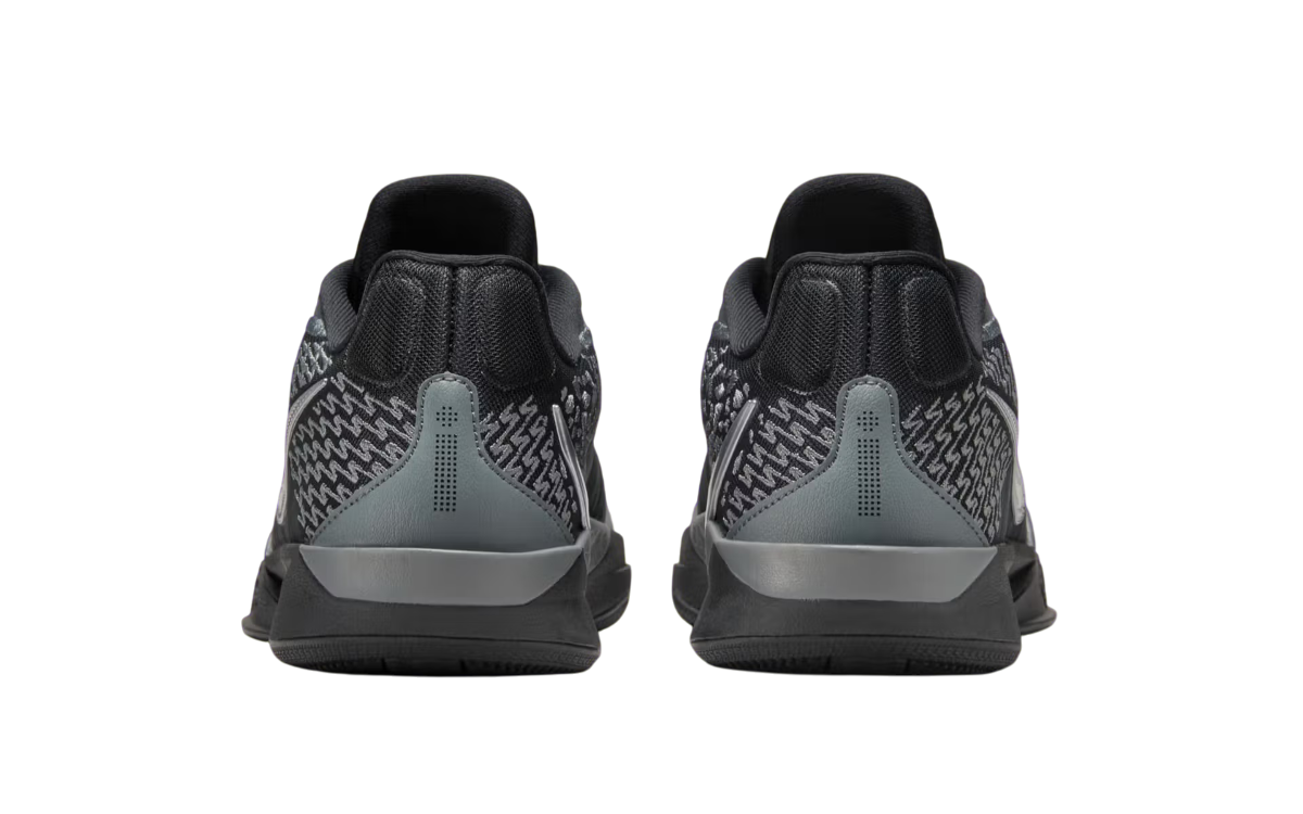 Nike Sabrina 2 (Black/Metallic Silver)