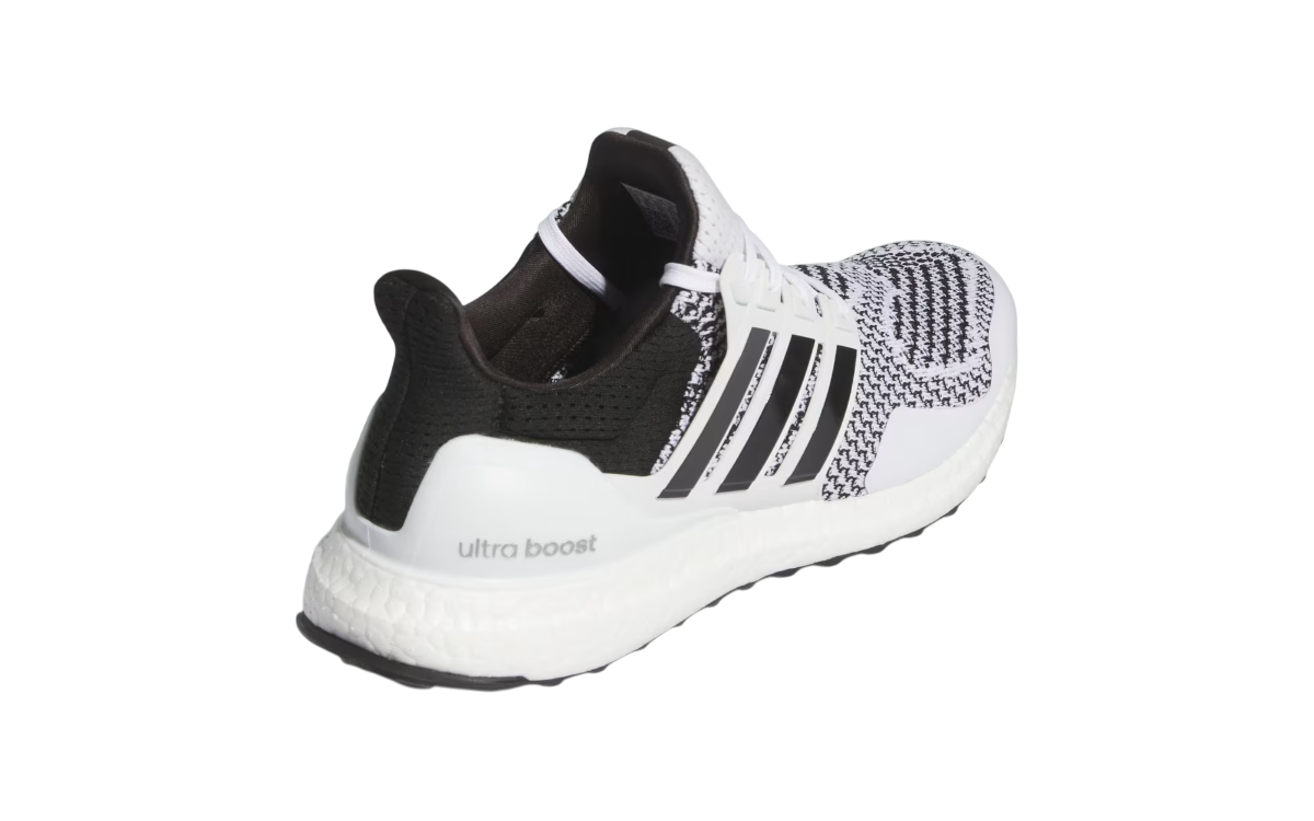 Adidas Ultraboost 1.0 (White/Black/Metallic)