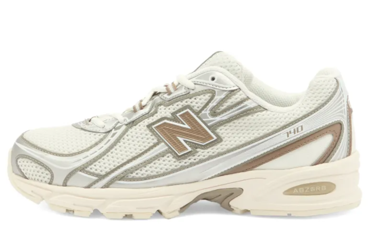 New Balance 740 (Sea Salt)