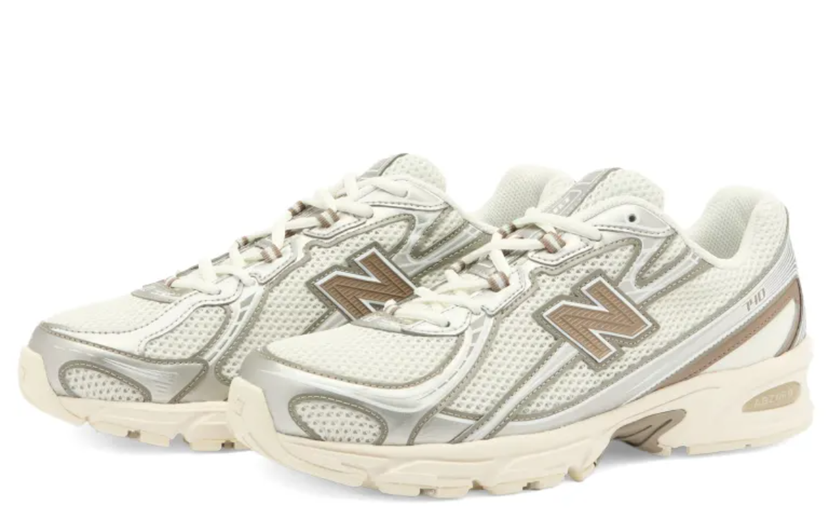 New Balance 740 (Sea Salt)