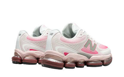 New Balance 2000 (Rose Sugar)