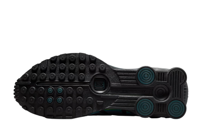 Nike Shox R4 SE (Black/Black-Seaweed)