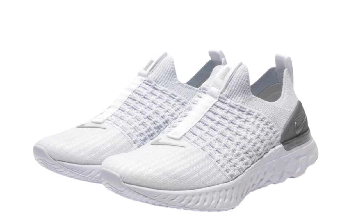 Womens Nike React Phantom Run Flyknit 2 (True White/Metallic Silver)
