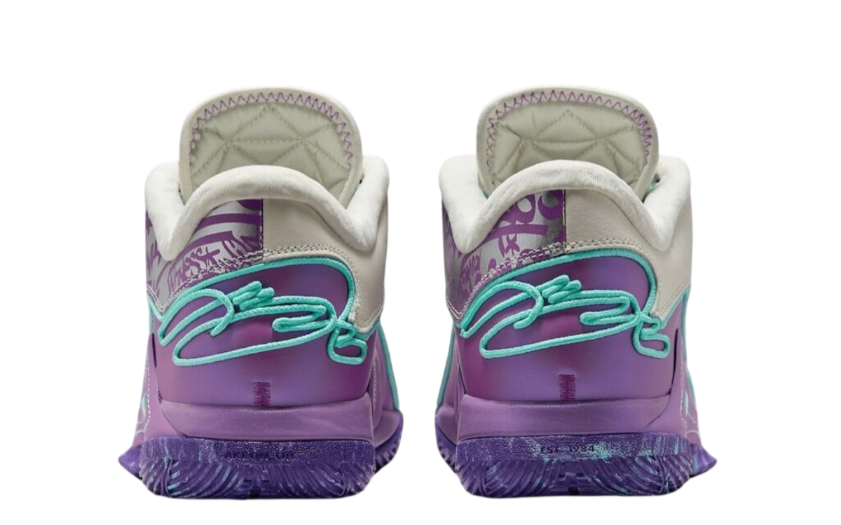 Nike Lebron 22 (Frozen Grape)