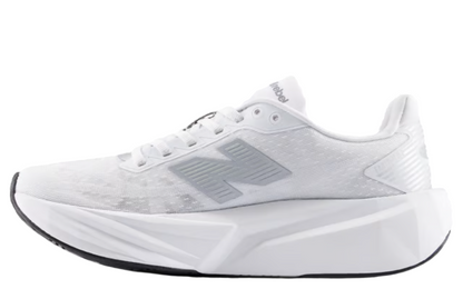 Womens New Balance FuelCell Rebel v5 (White)