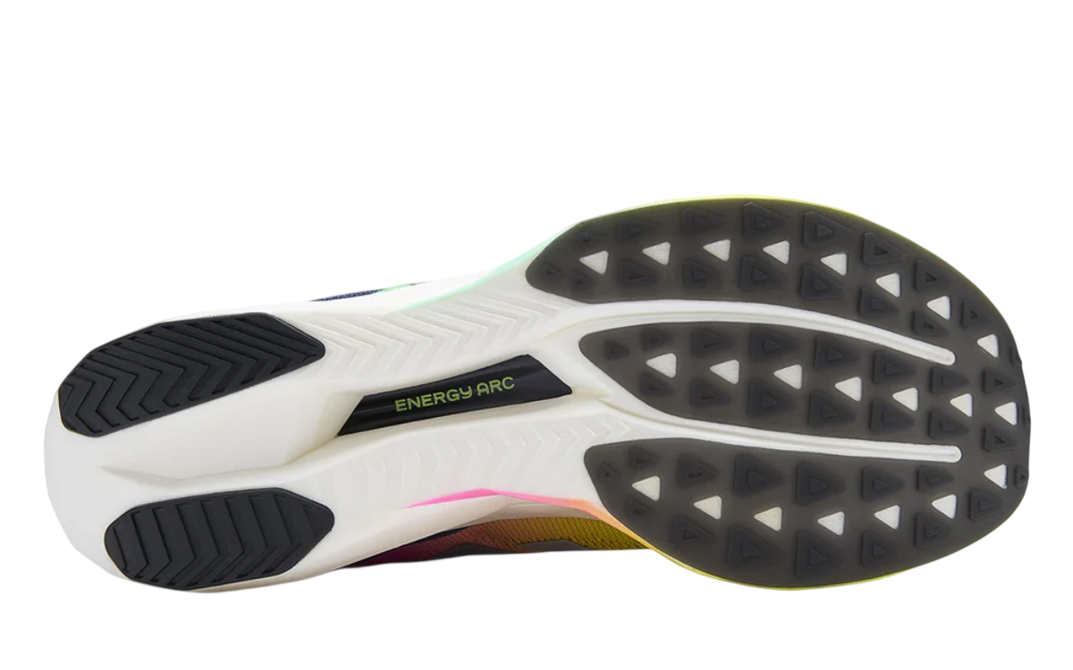 New Balance FuelCell SuperComp Elite v5 (Boysenberry)