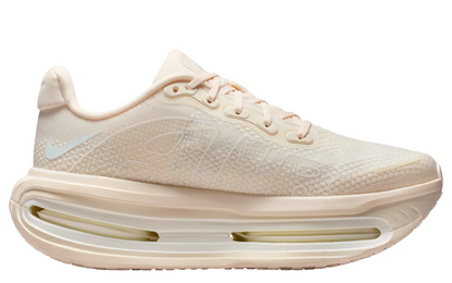 Womens Nike Air Zoom Vomero Premium (Chalk/White-Pale Ivory)