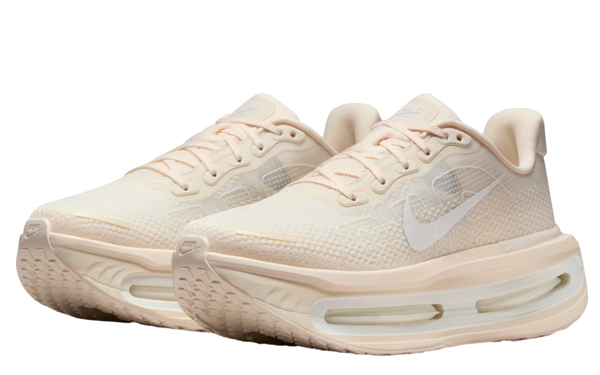 Womens Nike Air Zoom Vomero Premium (Chalk/White-Pale Ivory)
