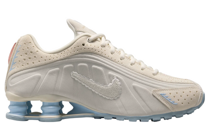 Womens Nike Shox R4 (Pale Ivory)