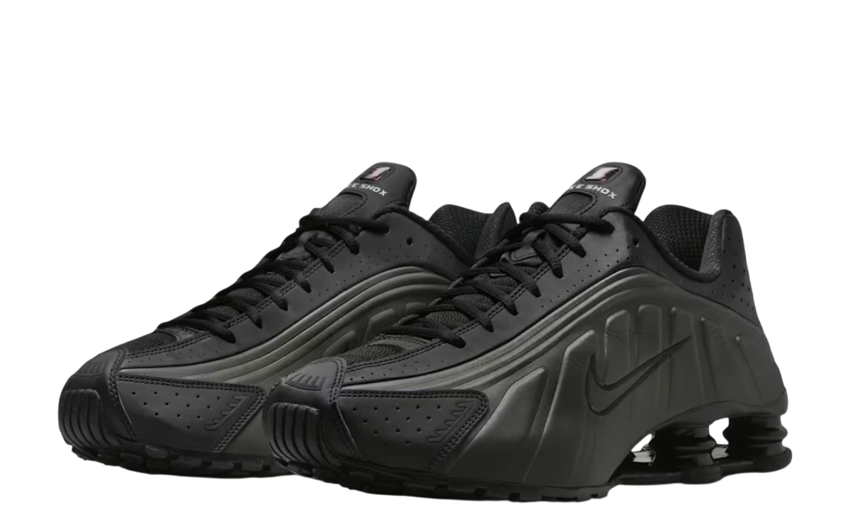 Nike Shox R4 (Black)
