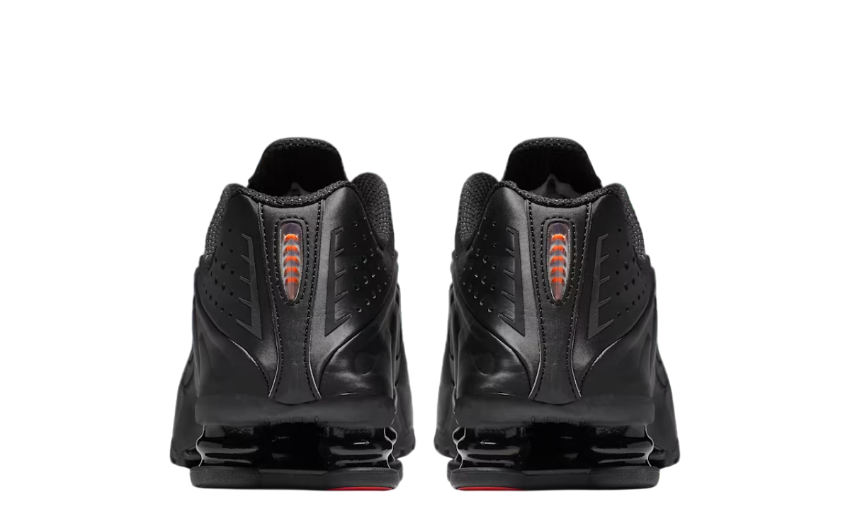Womens Nike Shox R4 (Black)