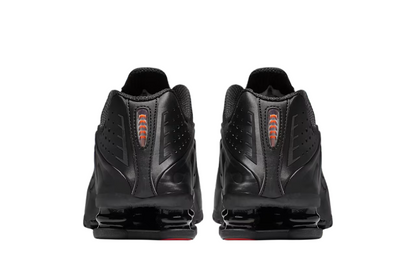 Womens Nike Shox R4 (Black)