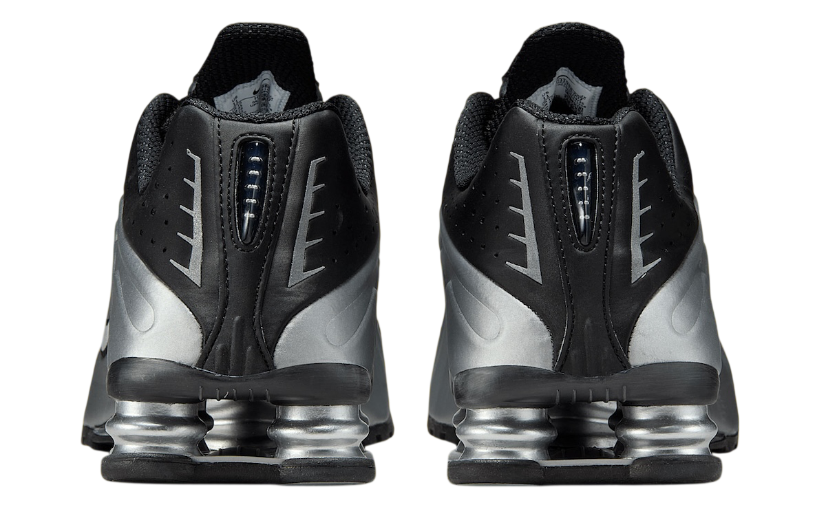 Nike Shox R4 (Metallic Silver/Black)