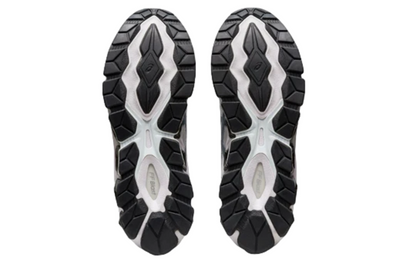 Asics GEL-QUANTUM 360 VII (White/Black)