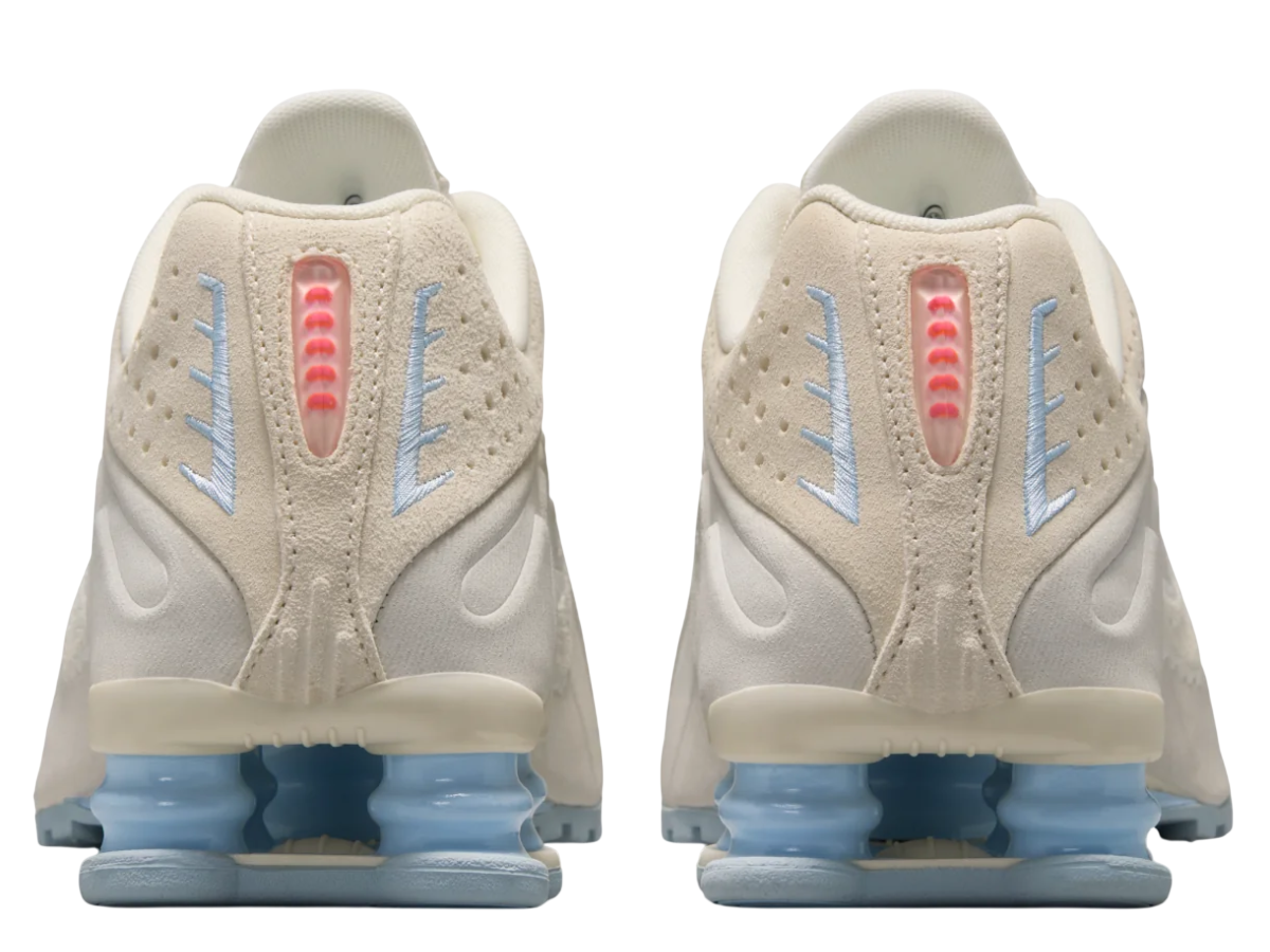 Womens Nike Shox R4 (Pale Ivory)